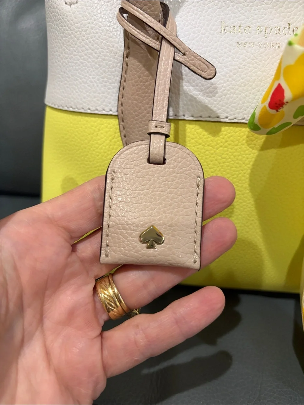 Kate Spade Eva Small Zip Tote